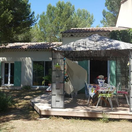 L'Oliveraie En Provence Lambesc Bagian luar foto