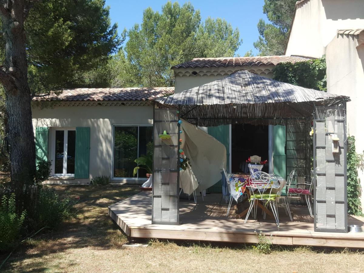 L'Oliveraie En Provence Lambesc Bagian luar foto